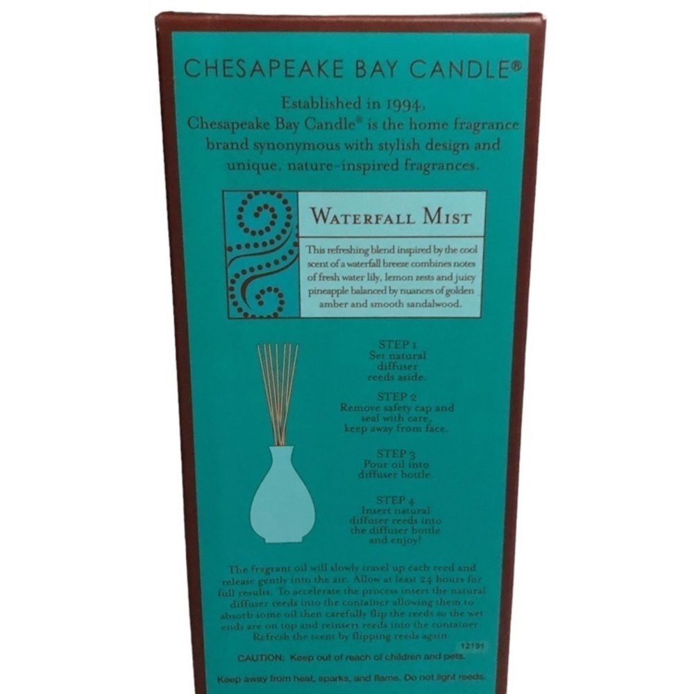 Chesapeake Bay Waterfall Mist Reed Diffuser Set - Picture 4 of 9